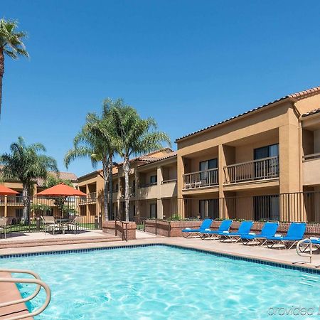 Courtyard Anaheim Buena Park Hotel Exterior foto