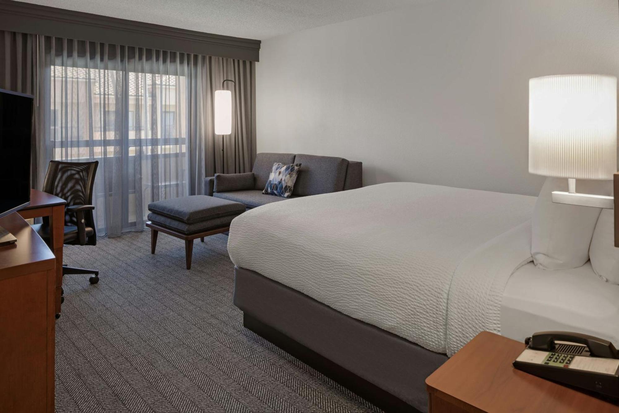 Courtyard Anaheim Buena Park Hotel Exterior foto